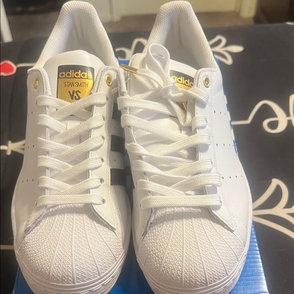 Adidas Women's Stan Smith VS Superstar Sneakers

Brand New, Never Worn!